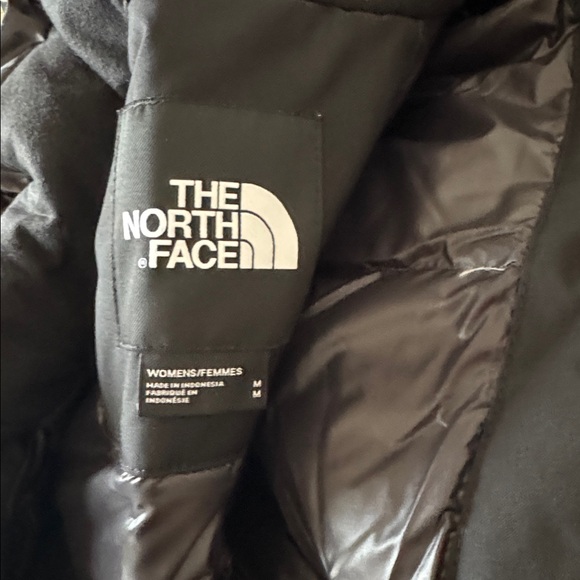 North Face Women's Arctic Hooded Faux-Fur-Trim Parka new size medium - Picture 10 of 13